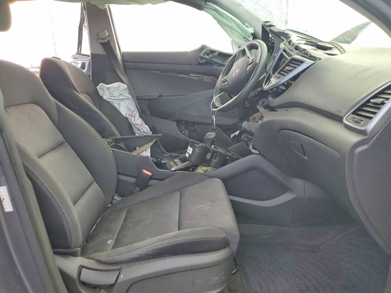 2017 Hyundai Tucson Se - Image 7