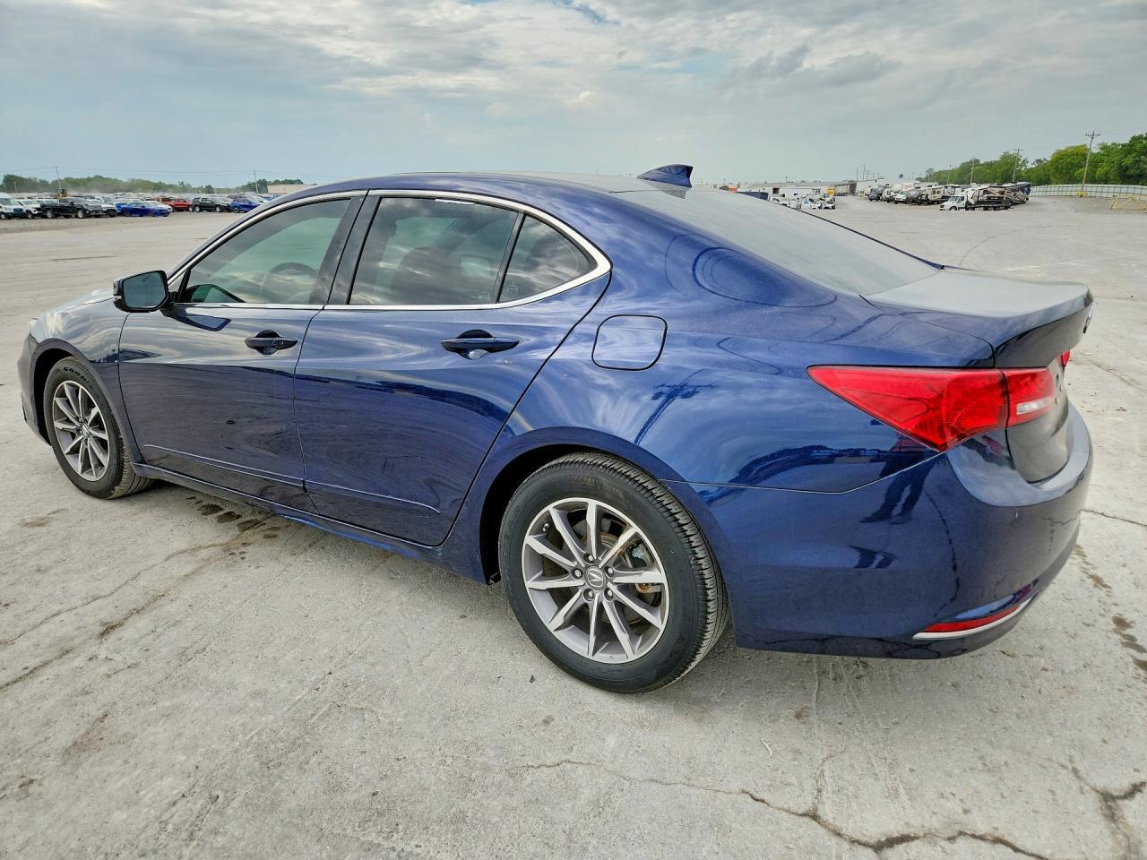 2019 Acura Tlx - Фото 2