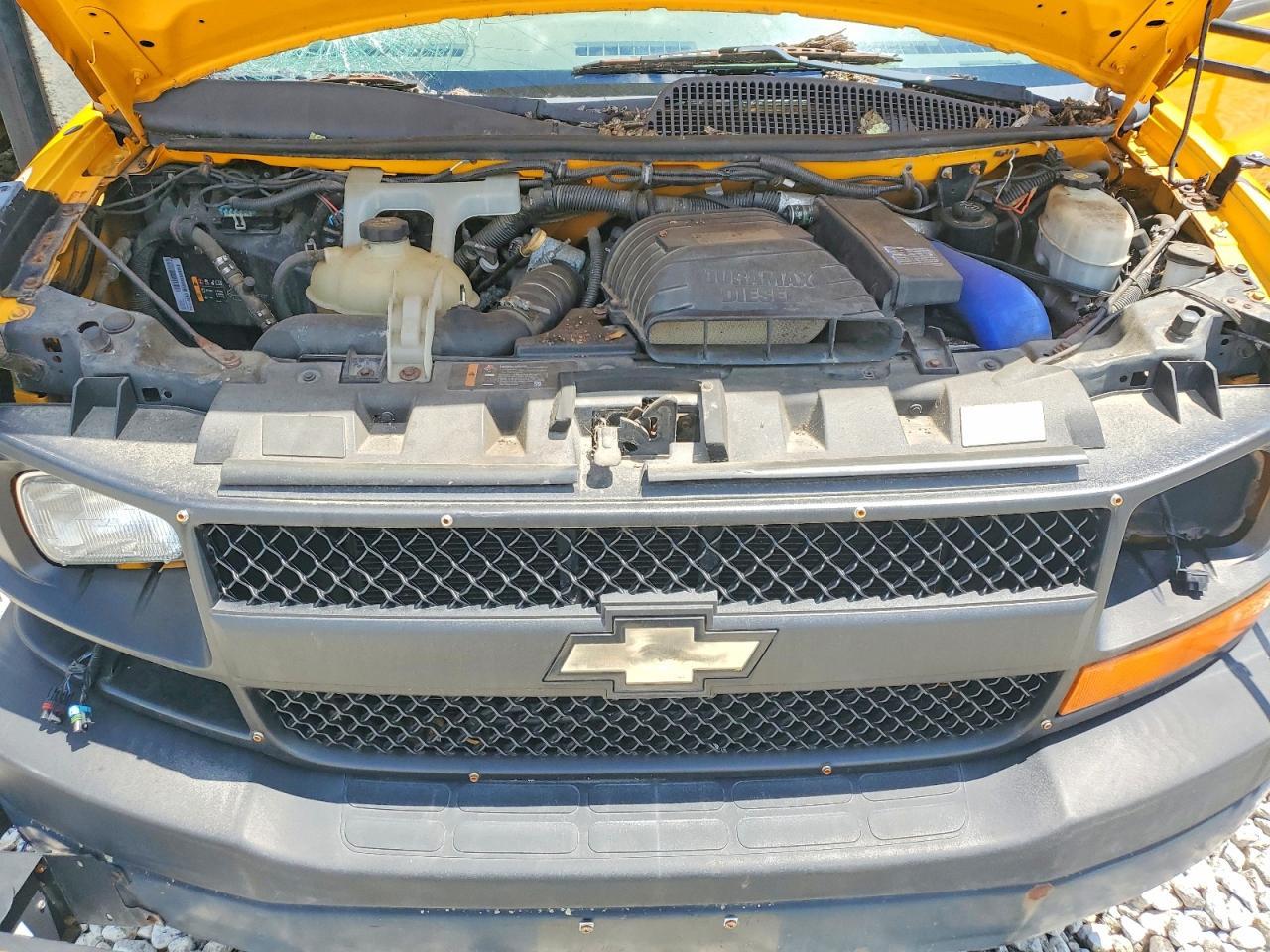 2012 Chevrolet Express G4 - School Bus - Фото 7