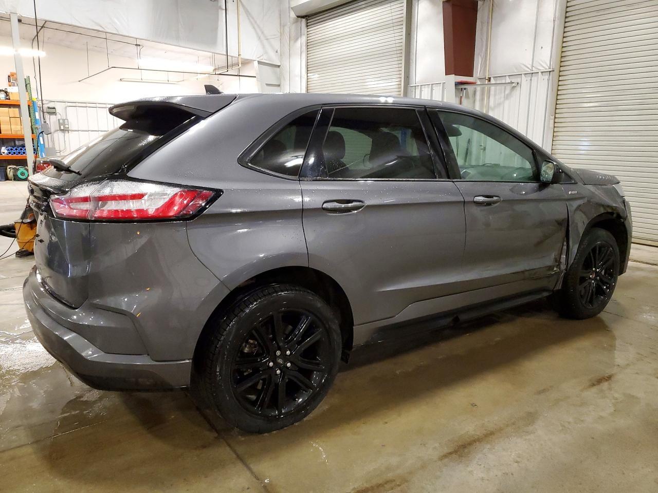 2022 Ford Edge Sel - Image 3