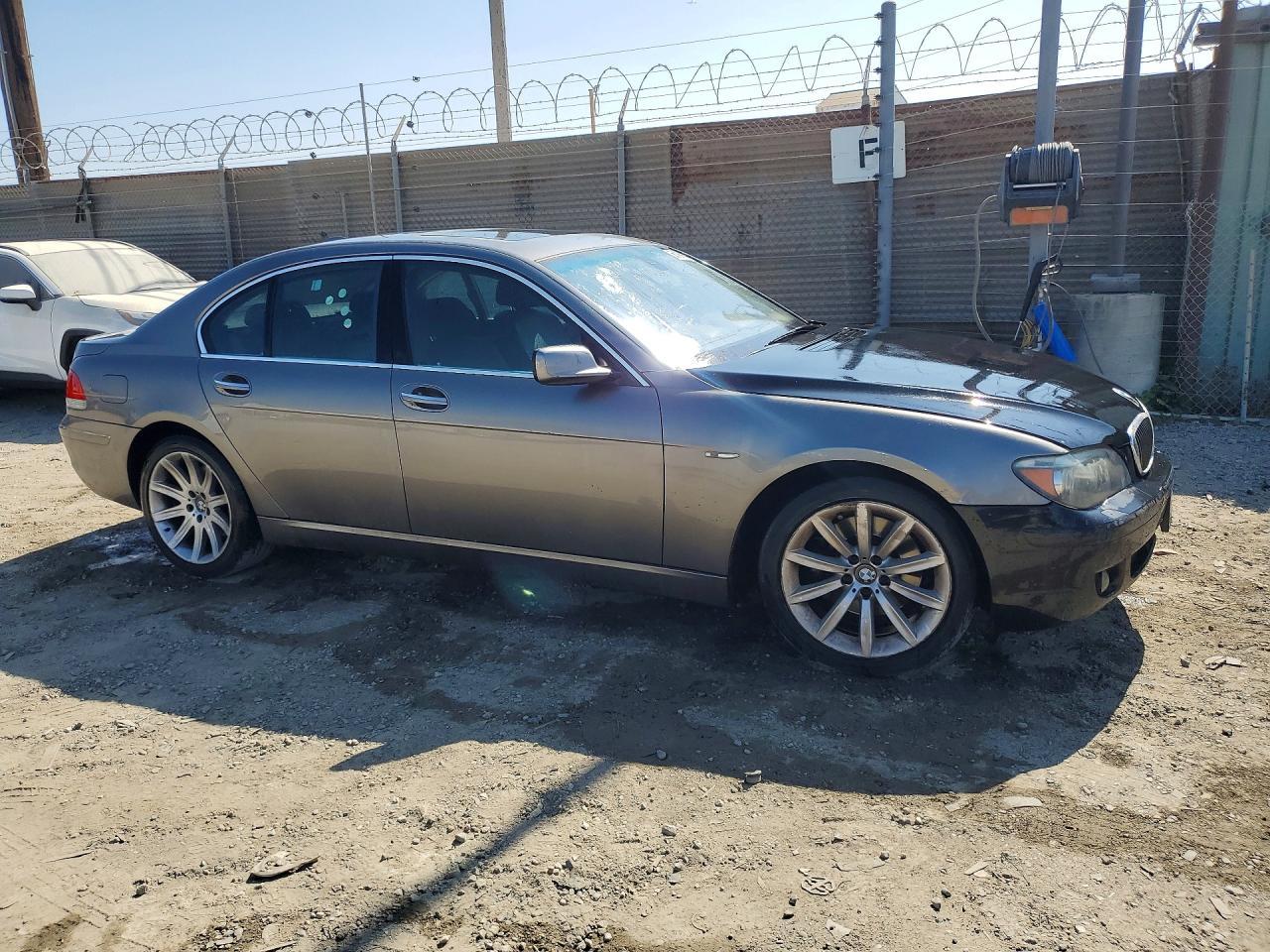 2008 BMW 750 I - Image 4