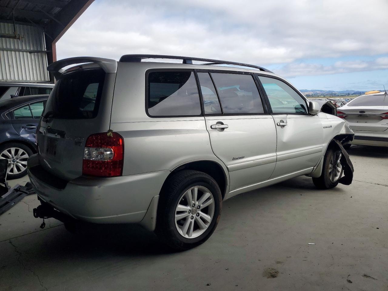 2007 Toyota Highlander Hybrid - Image 3