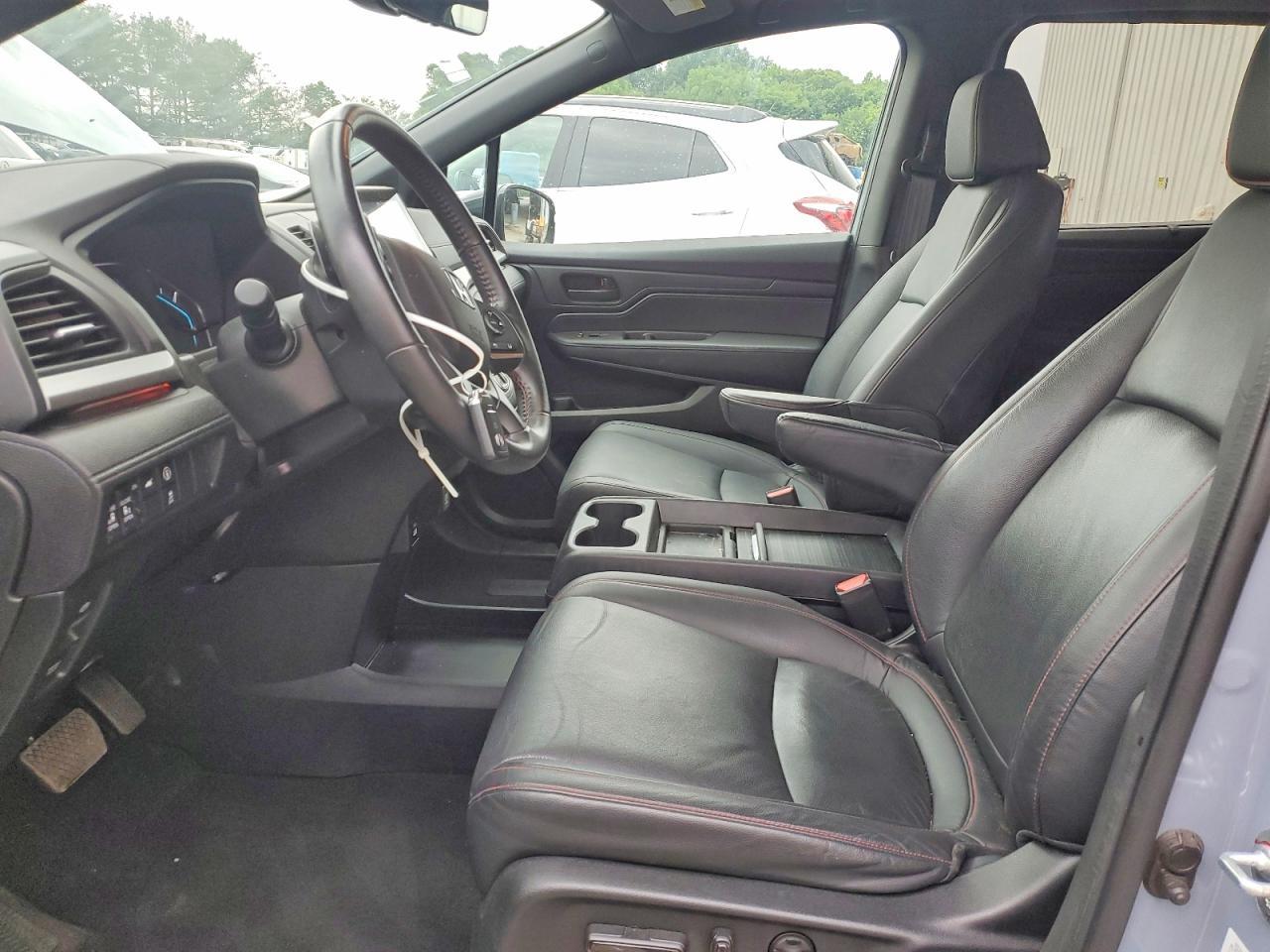 2024 Honda Odyssey Sport - Image 7