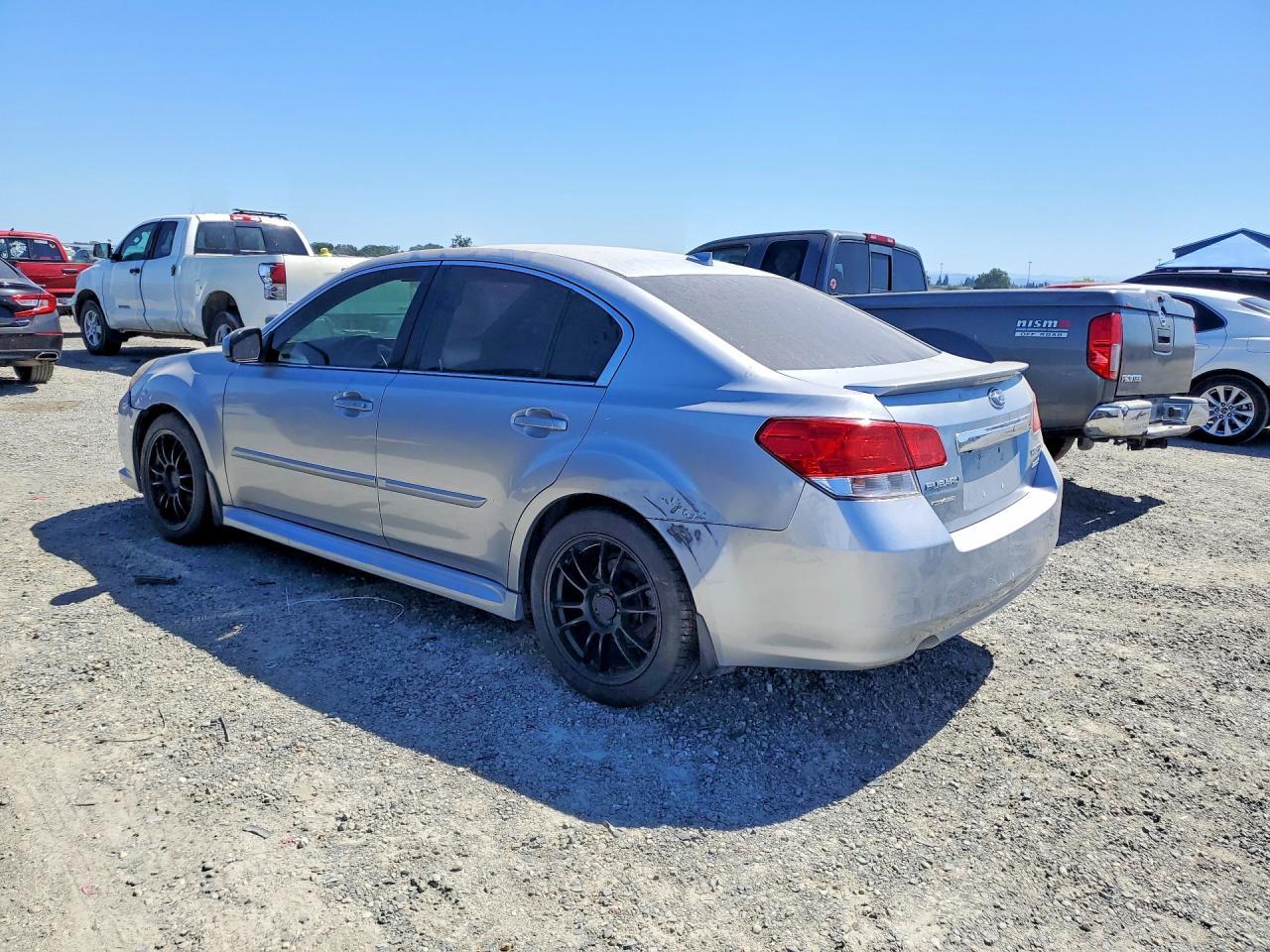 2014 Subaru Legacy 2.5I Limited - Фото 2