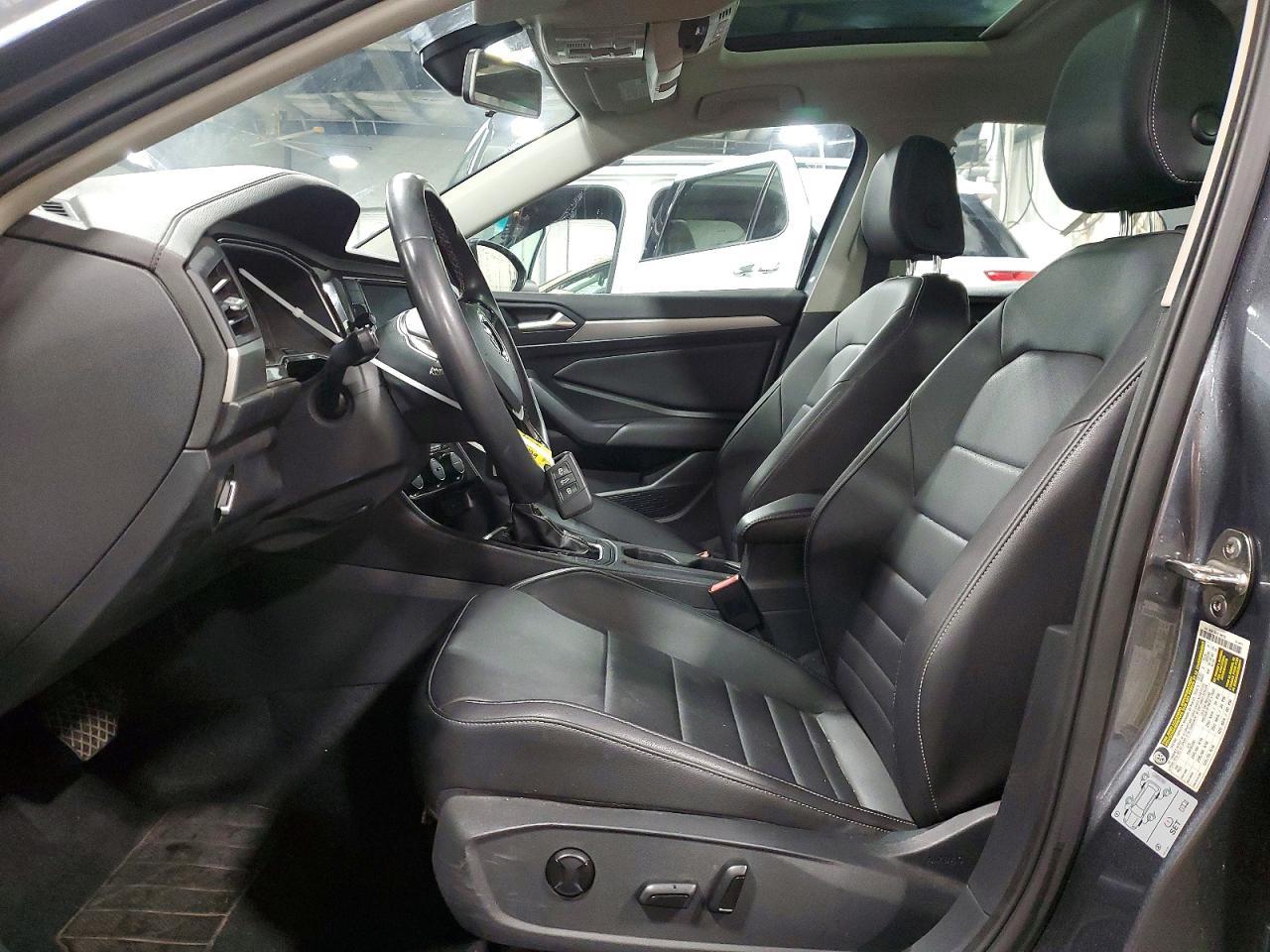 2021 Volkswagen Jetta S/Se/R-Line - Фото 7