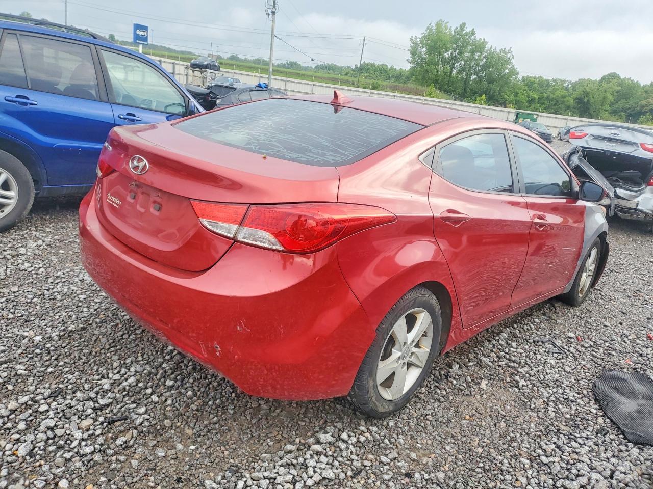 2013 Hyundai Elantra Gls - Фото 3