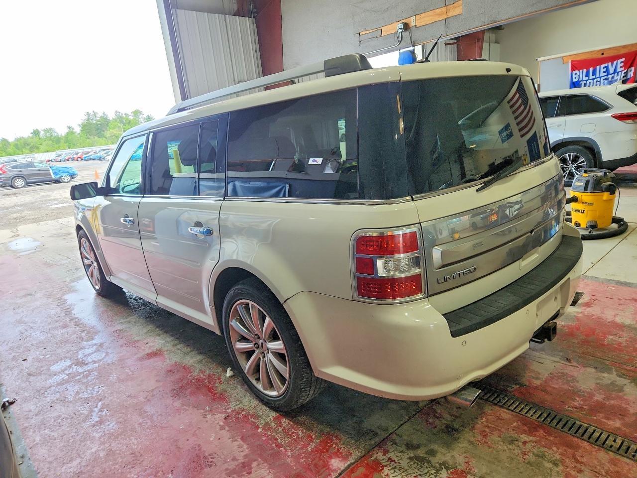 2014 Ford Flex Limited - Фото 2