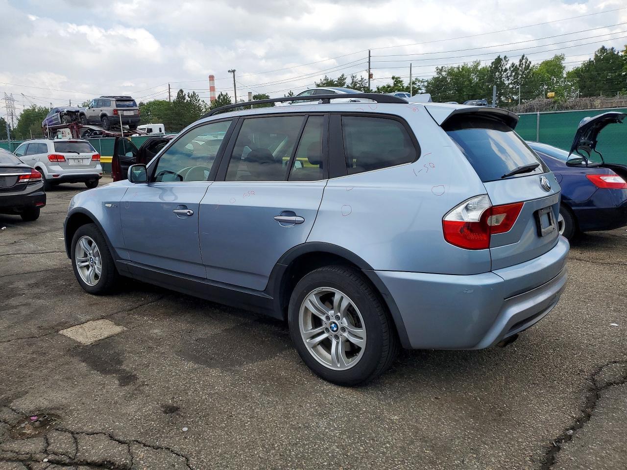 2006 BMW X3 3.0I - Фото 2