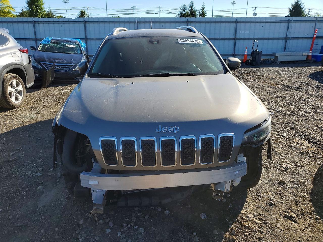 2021 Jeep Cherokee Latitude Lux - Image 5