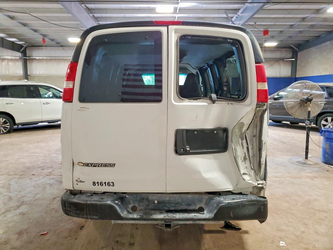 2018 Chevrolet Express G3500 Lt - Image 6