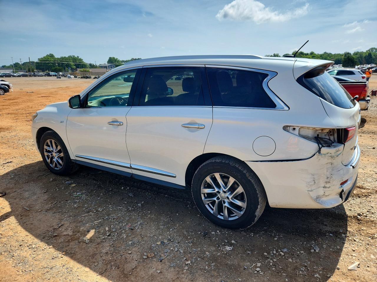 2015 Infiniti Qx60 Base - Image 2