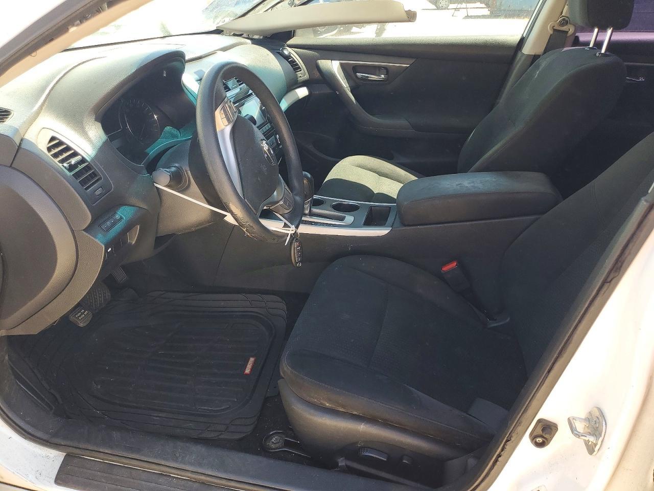 2015 Nissan Altima 2.5 S - Фото 7