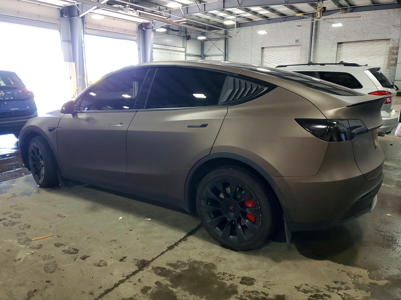 2024 Tesla Model Y - Image 2