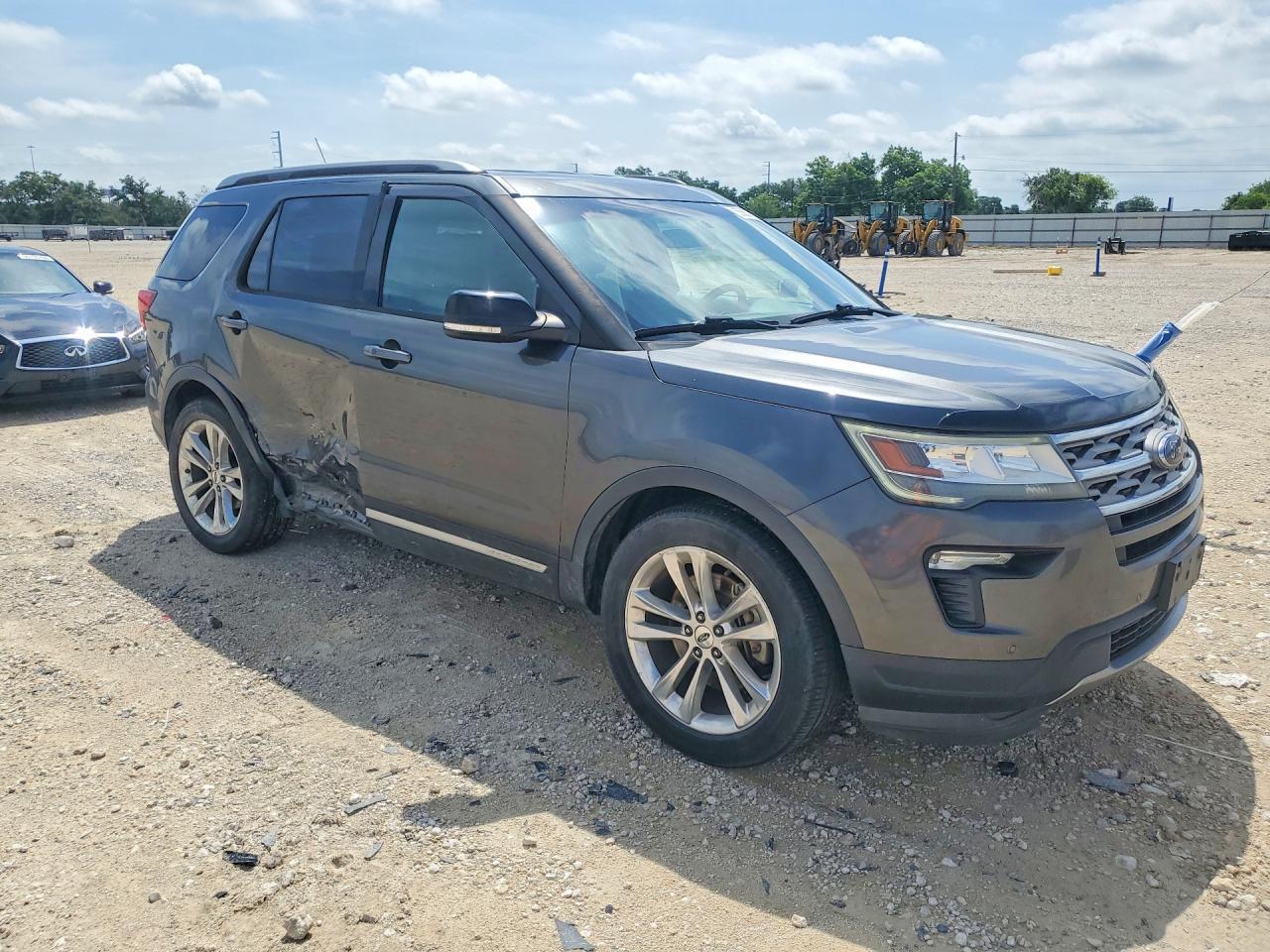 2018 Ford Explorer Xlt - Фото 4