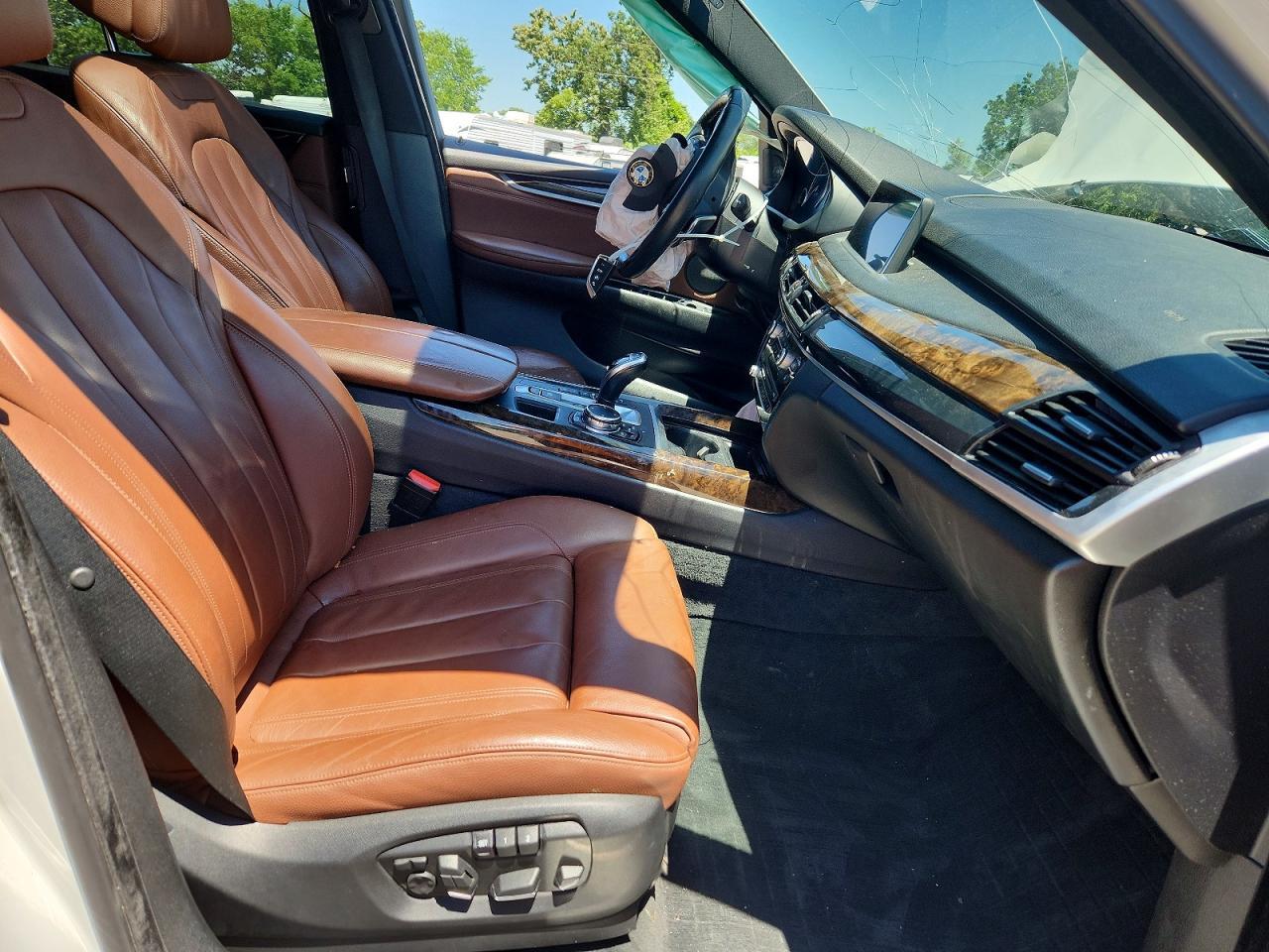 2015 BMW X5 xDrive35I - Фото 7