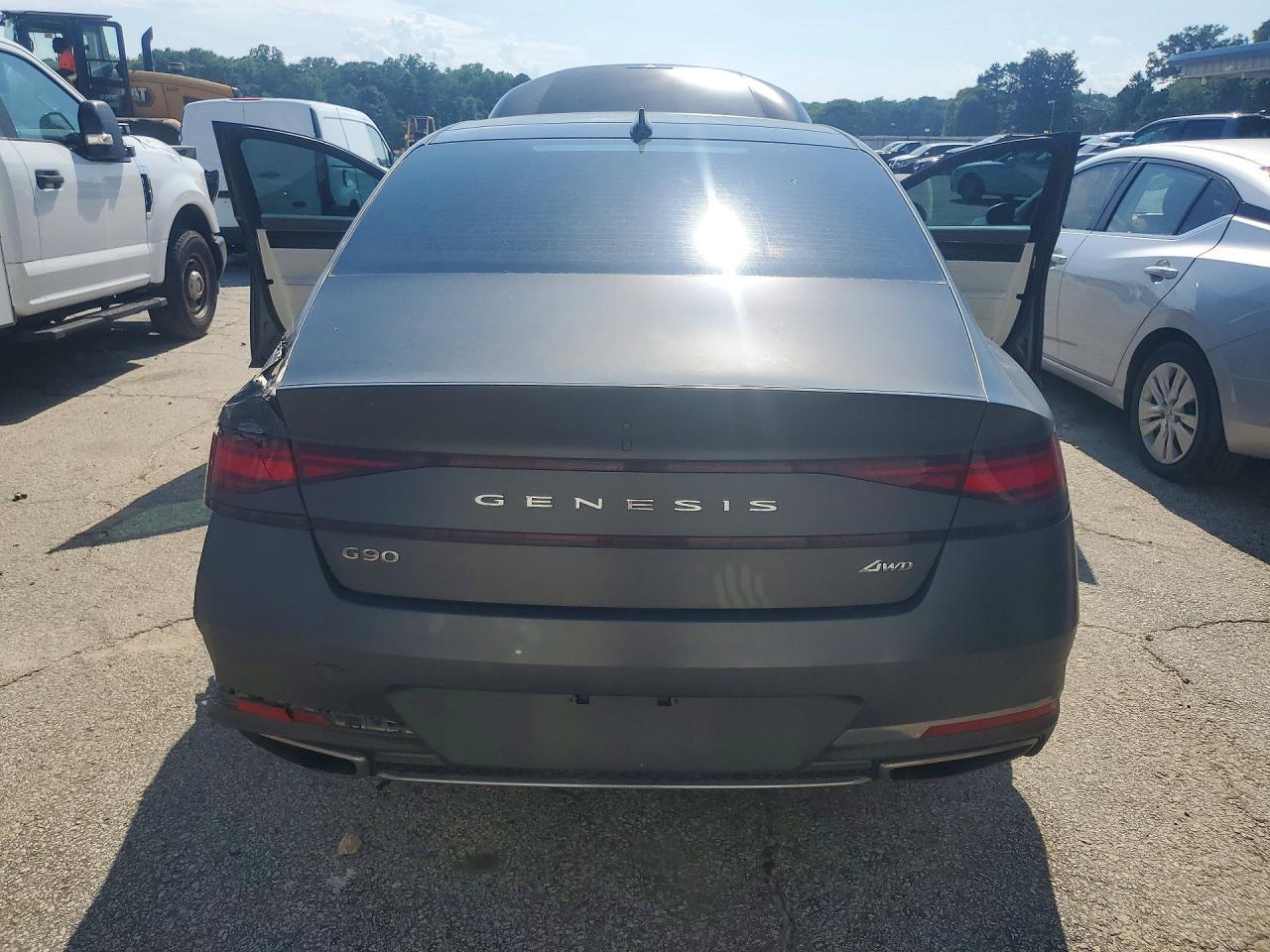 2023 Genesis G90 3.5T E-Supercharger - Фото 6