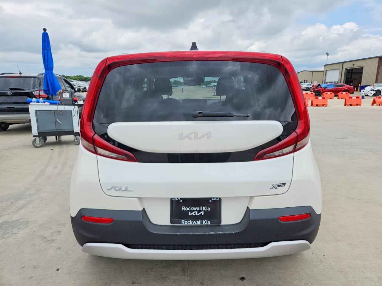 2022 Kia Soul X-Line - Image 6