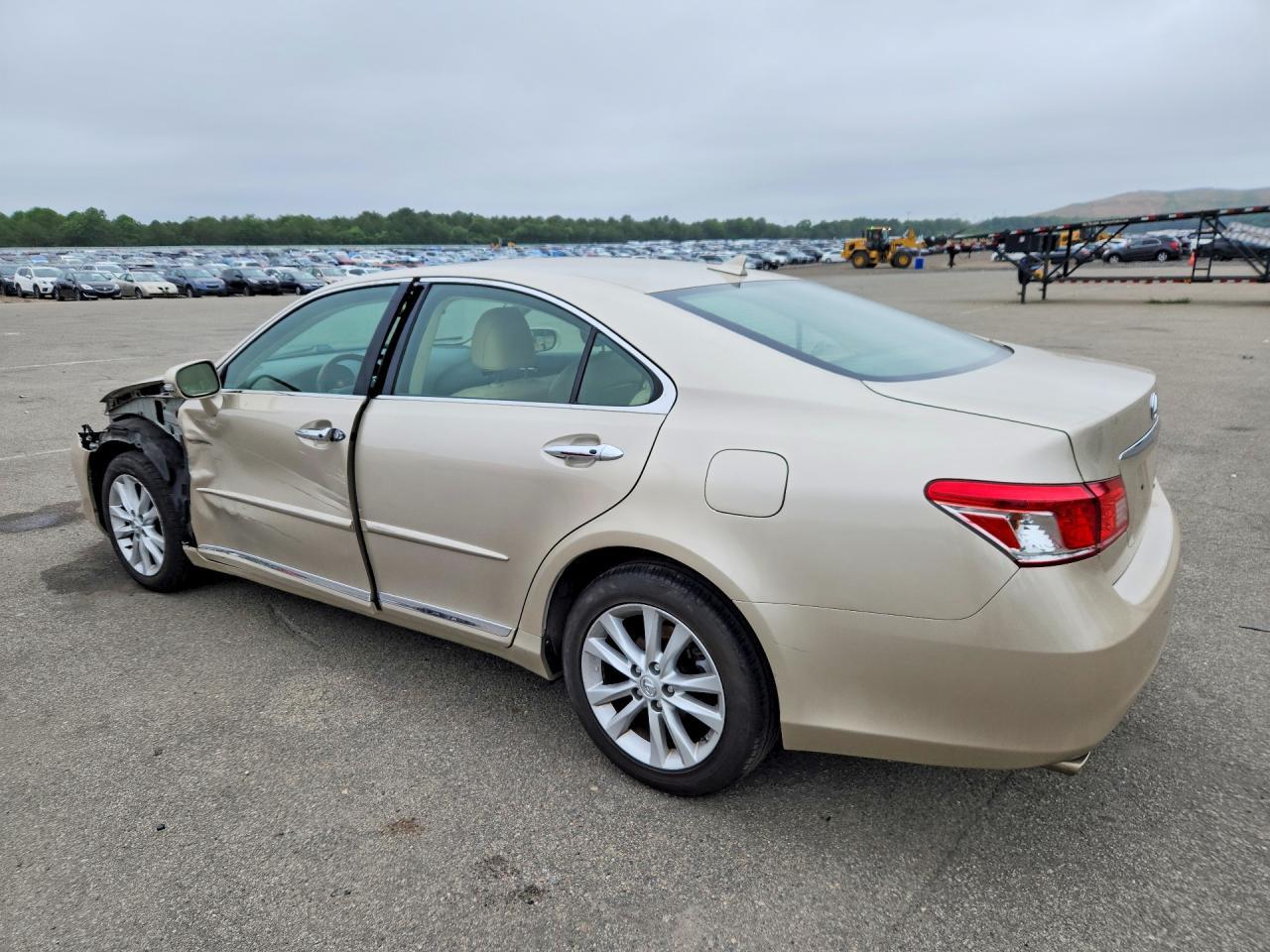 2011 Lexus Es 350 - Фото 2