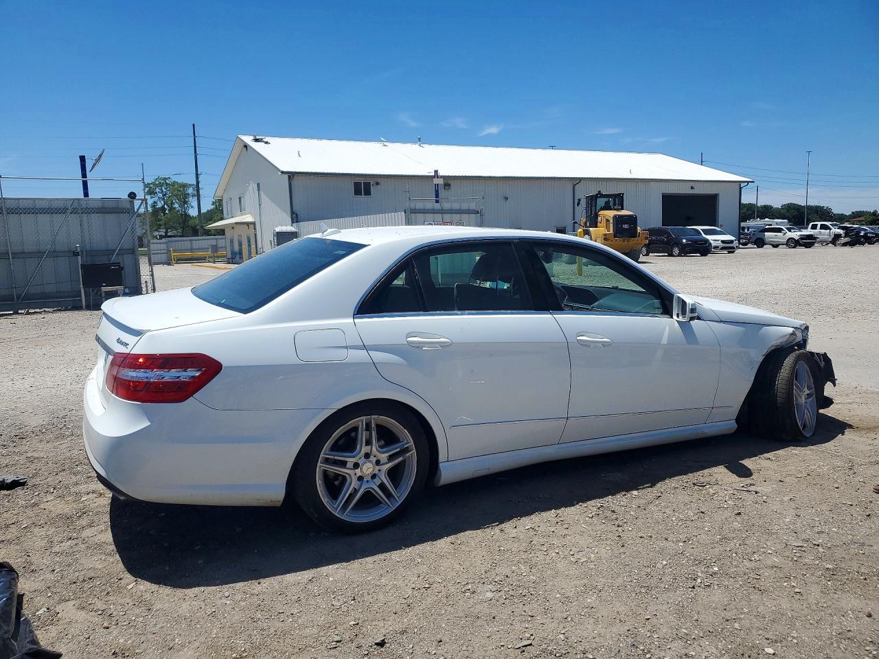 2013 Mercedes-Benz E 350 4Matic - Фото 3