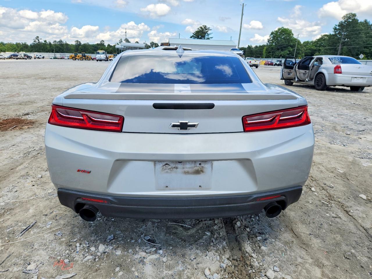 2018 Chevrolet Camaro Lt - Image 6