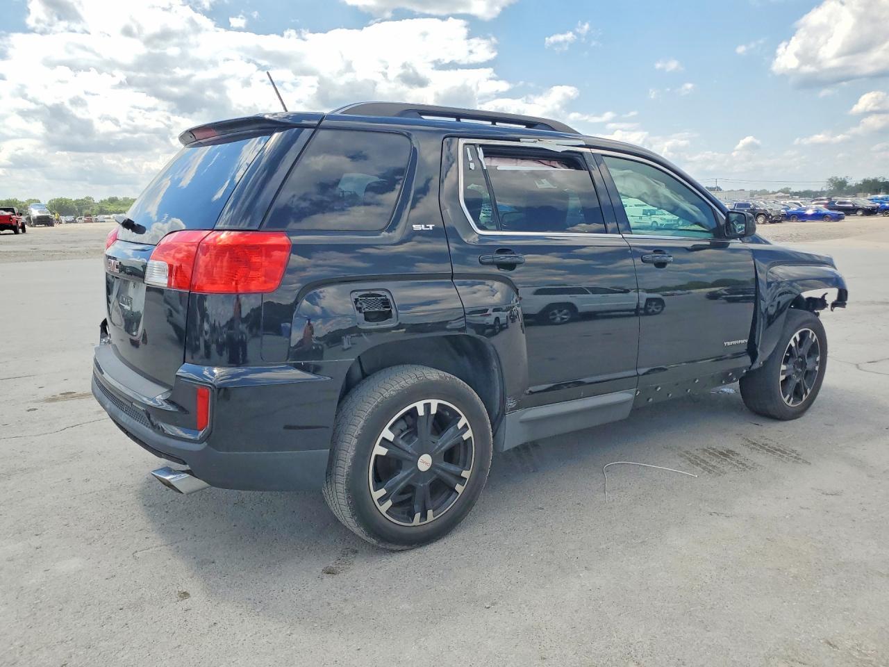 2017 GMC All Other - Фото 3