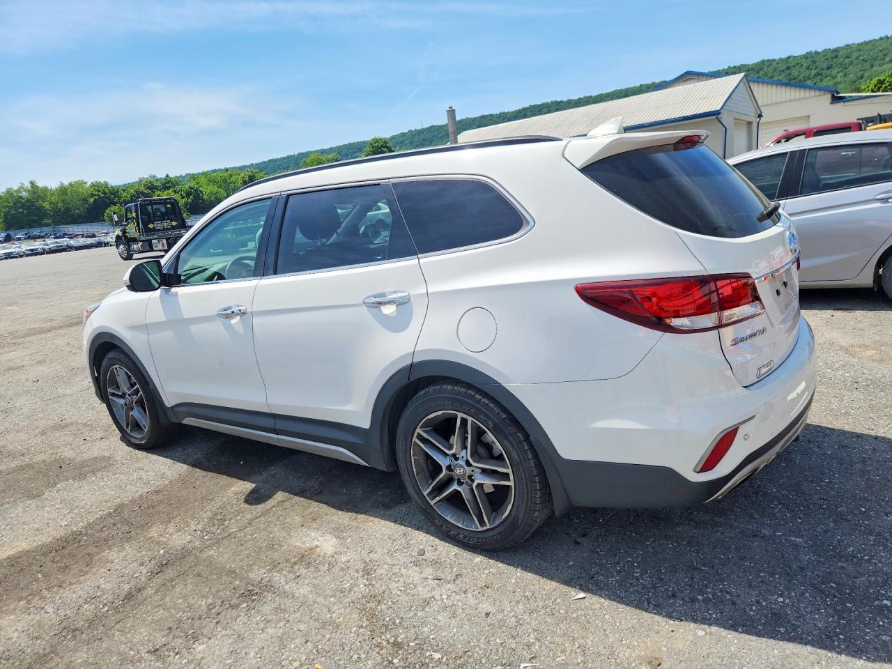 2017 Hyundai Santa Fe Limited Ultimate - Фото 2