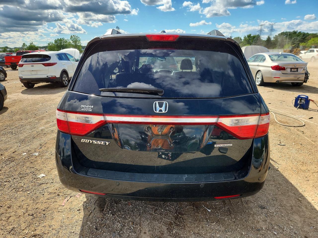 2012 Honda Odyssey Touring/Touring Elite - Фото 6