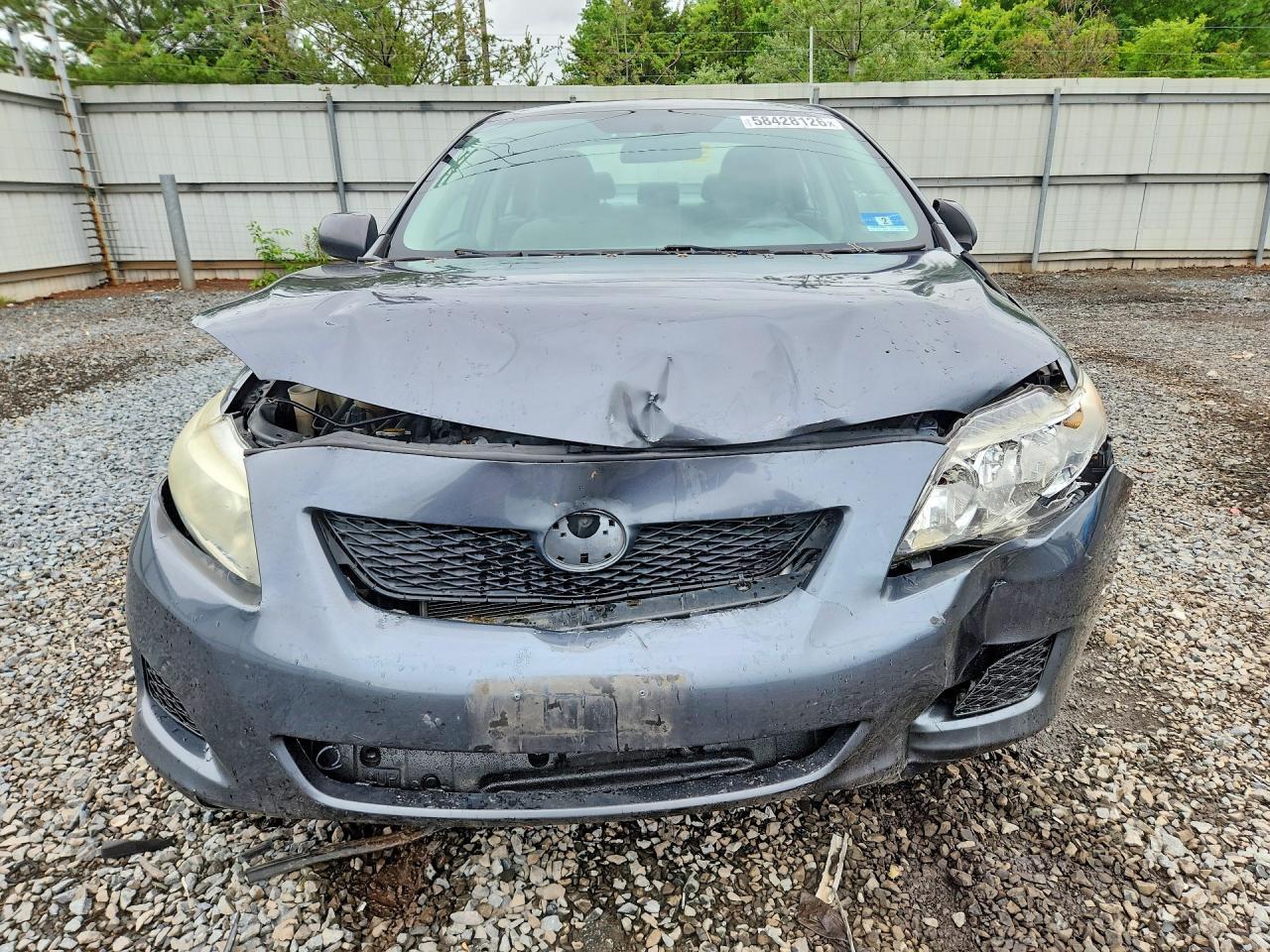 2010 Toyota Corolla Le - Фото 5
