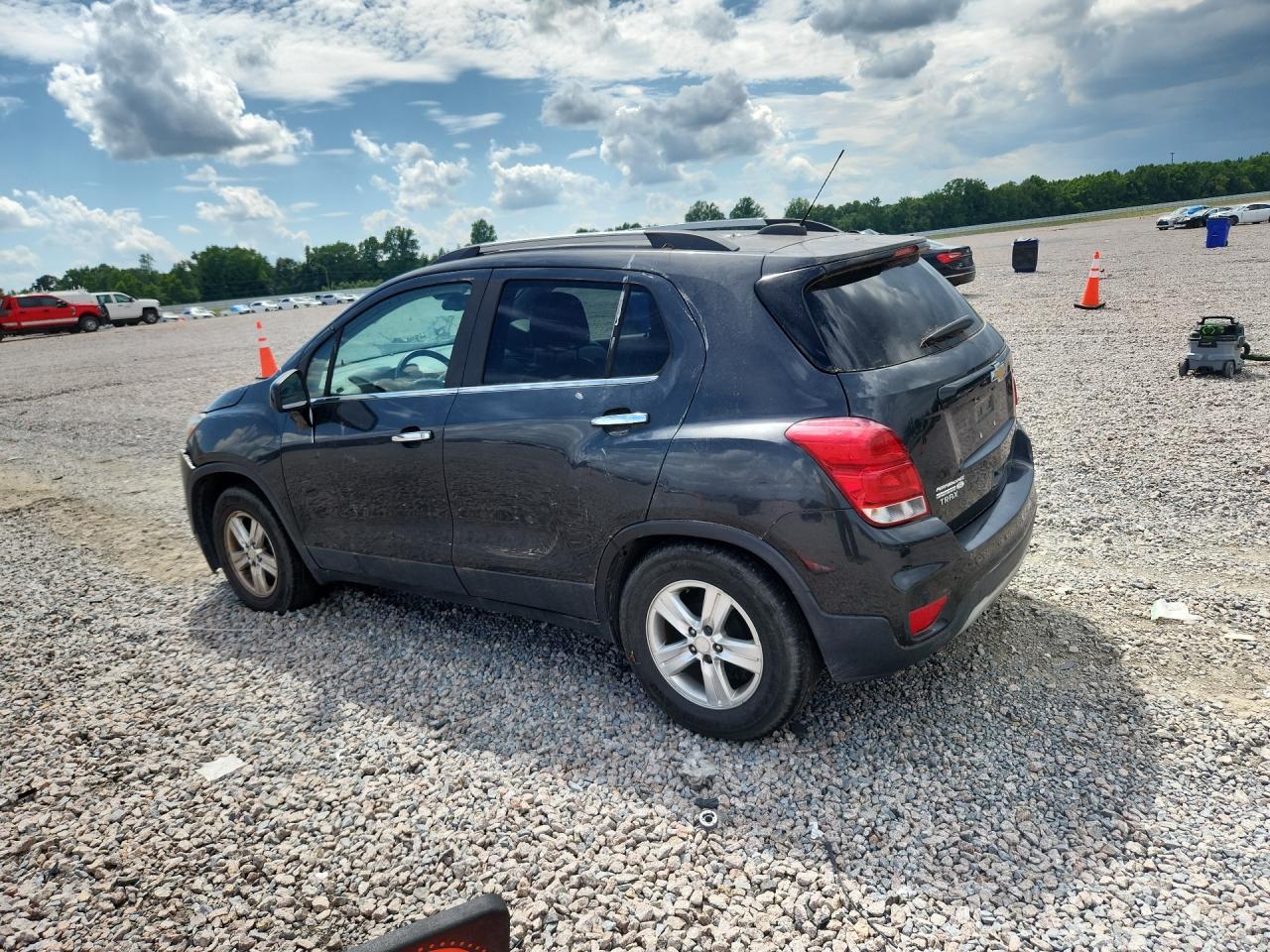 2017 Chevrolet Trax 1Lt - Фото 2