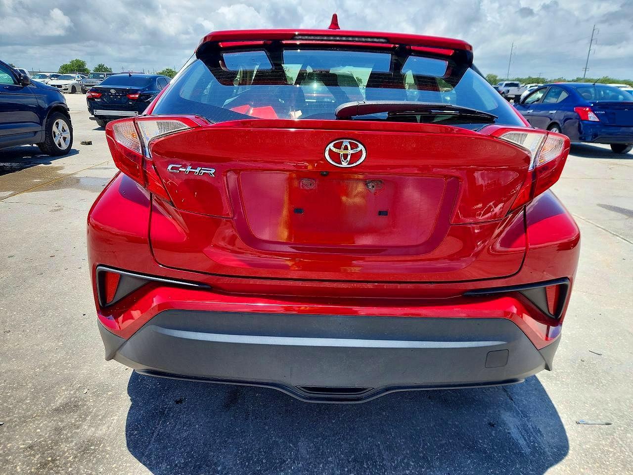 2020 Toyota C-Hr Le - Image 6