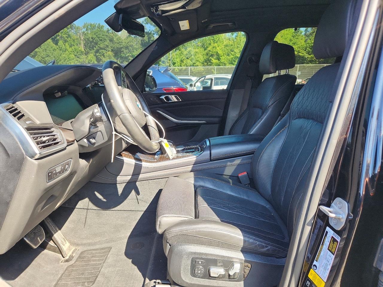 2020 BMW X5 M50I - Фото 7