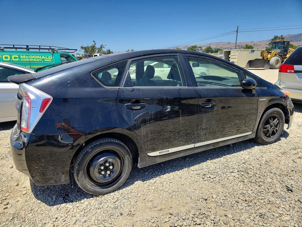 2012 Toyota Prius Two - Фото 3