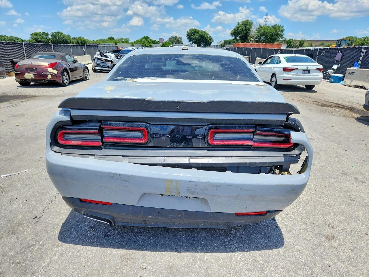 2022 Dodge Challenger Gt - Image 6