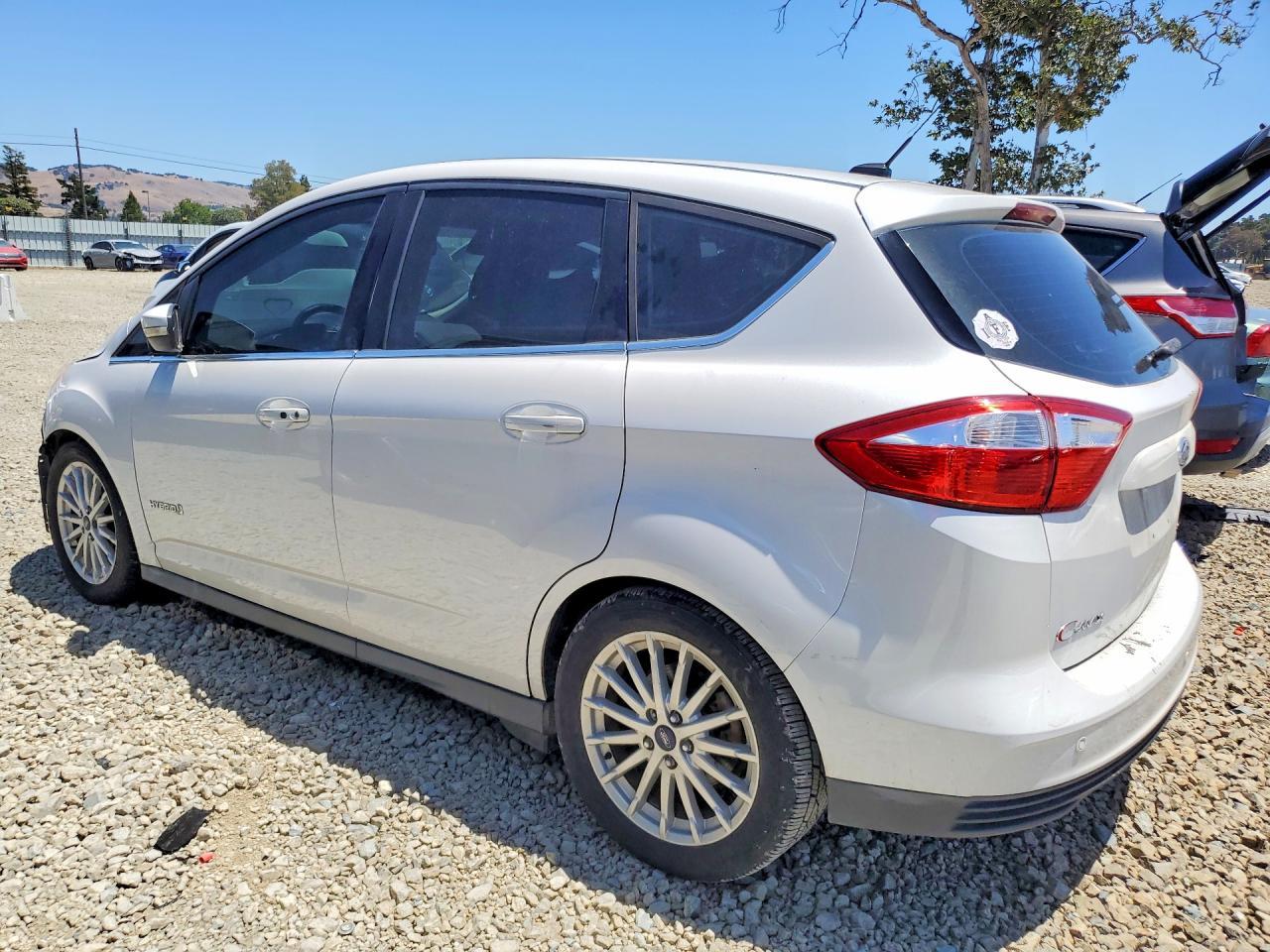 2016 Ford C-Max Sel - Фото 2