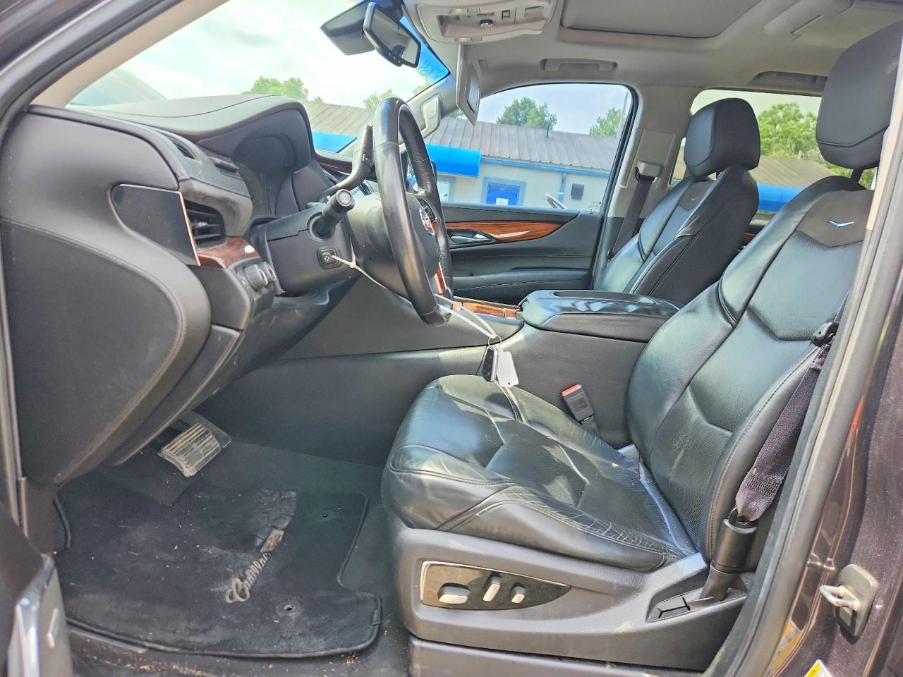 2015 Cadillac Escalade Esv Premium - Image 7