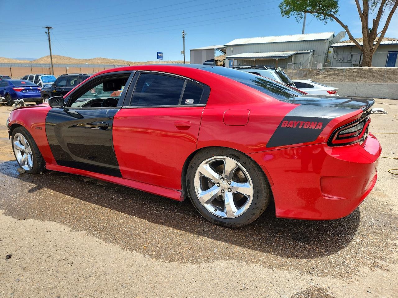 2017 Dodge Charger R - Фото 2