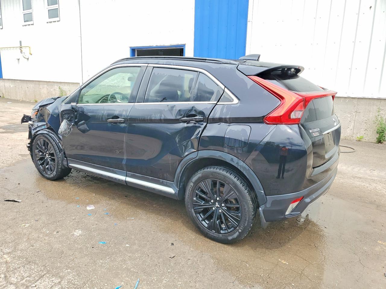 2019 Mitsubishi Eclipse Cross Le - Фото 2