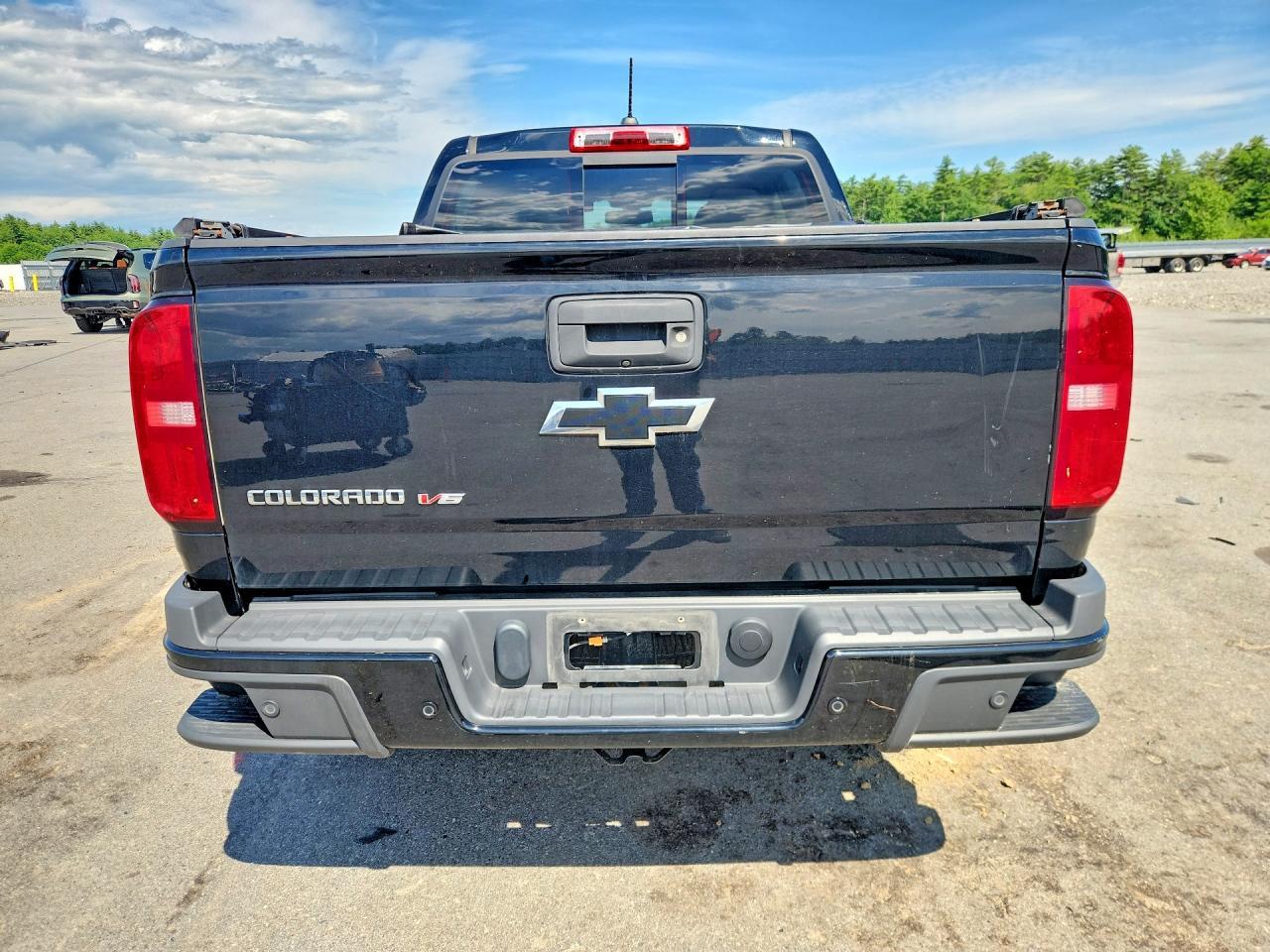 2019 Chevrolet Colorado Z71 - Image 6