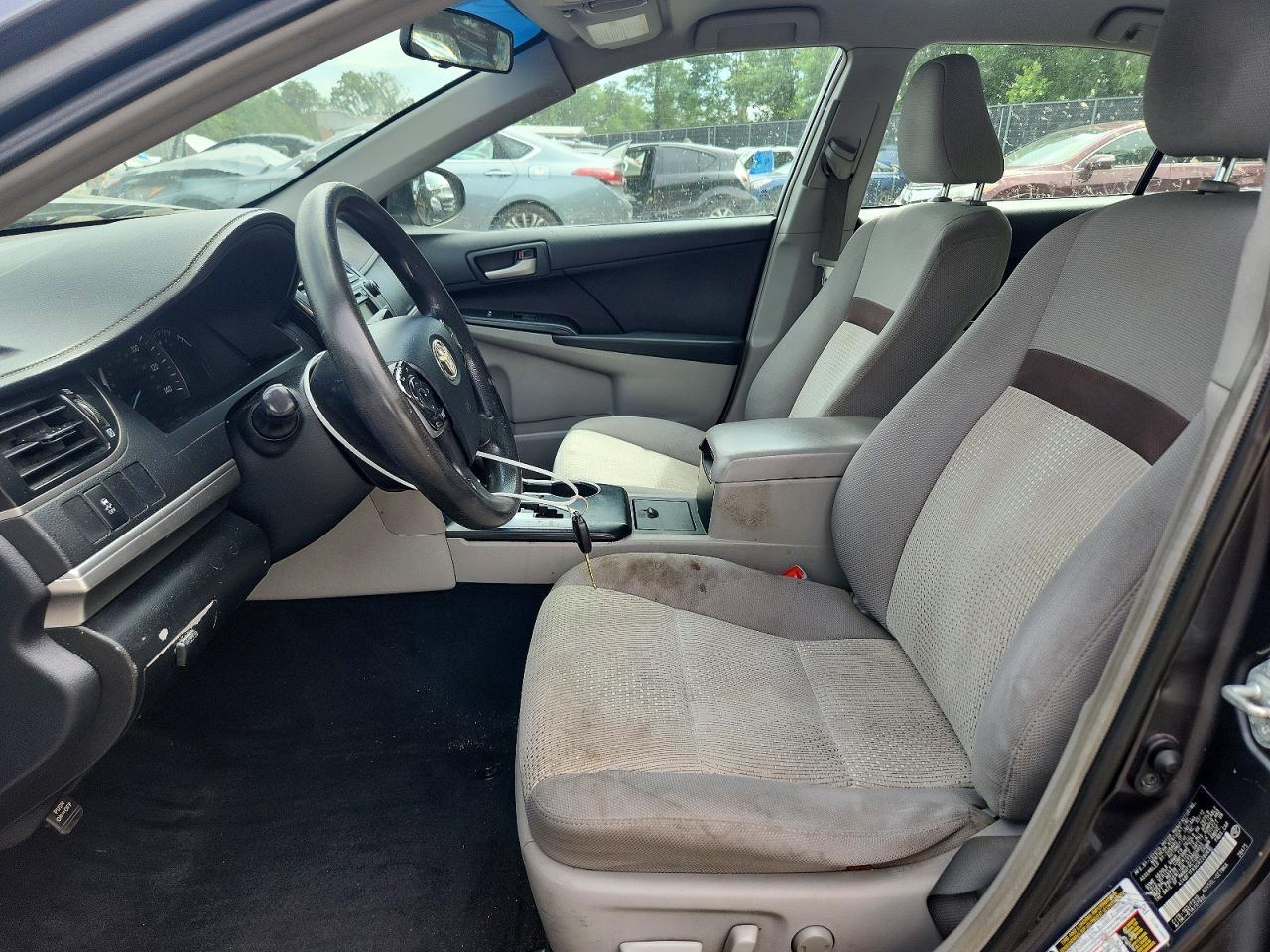 2012 Toyota Camry Le - Image 7