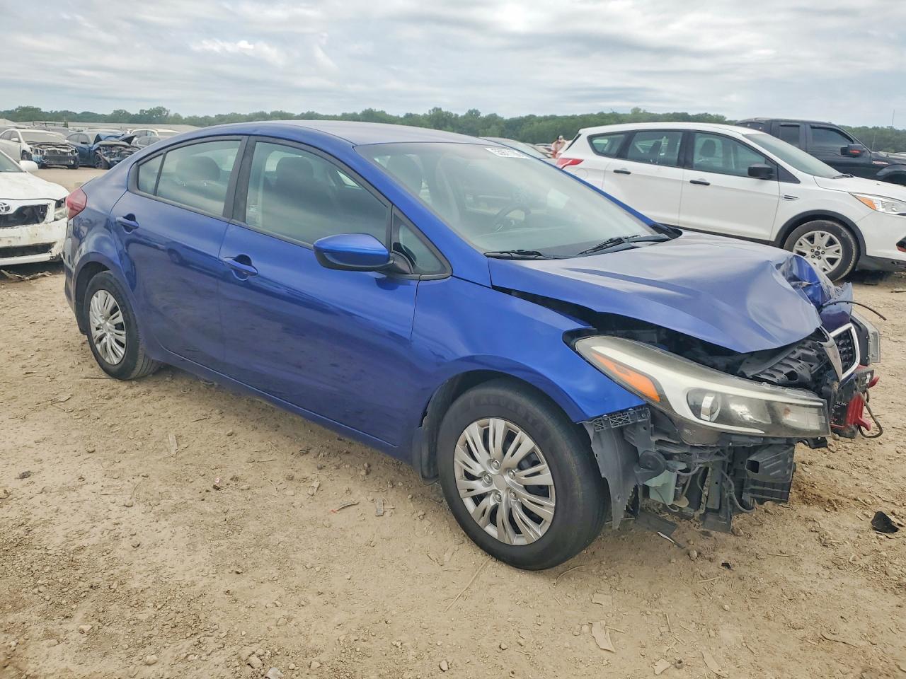 2017 Kia Forte Lx - Фото 4