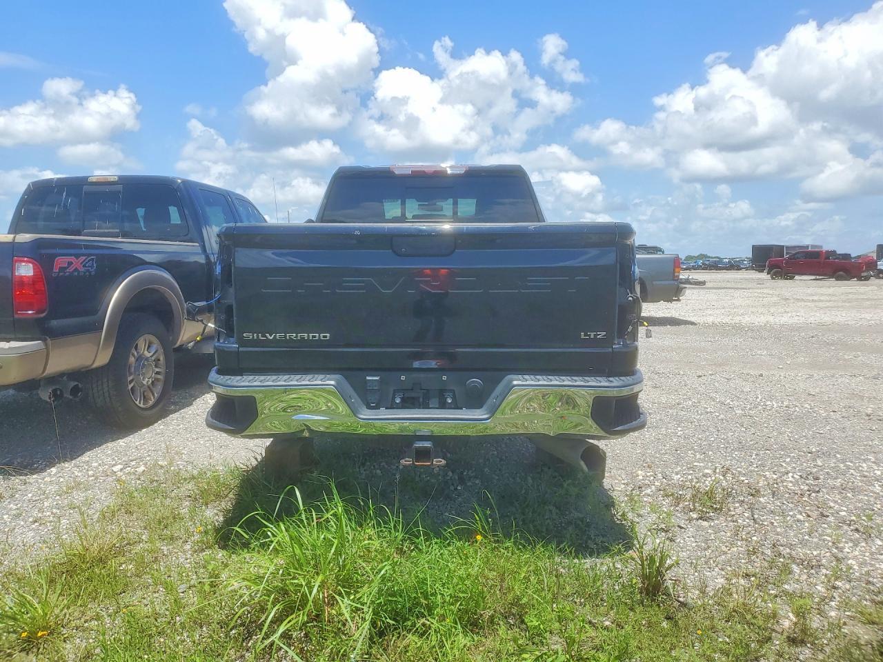 2021 Chevrolet Silverado K2500 Heavy Duty Ltz - Image 6