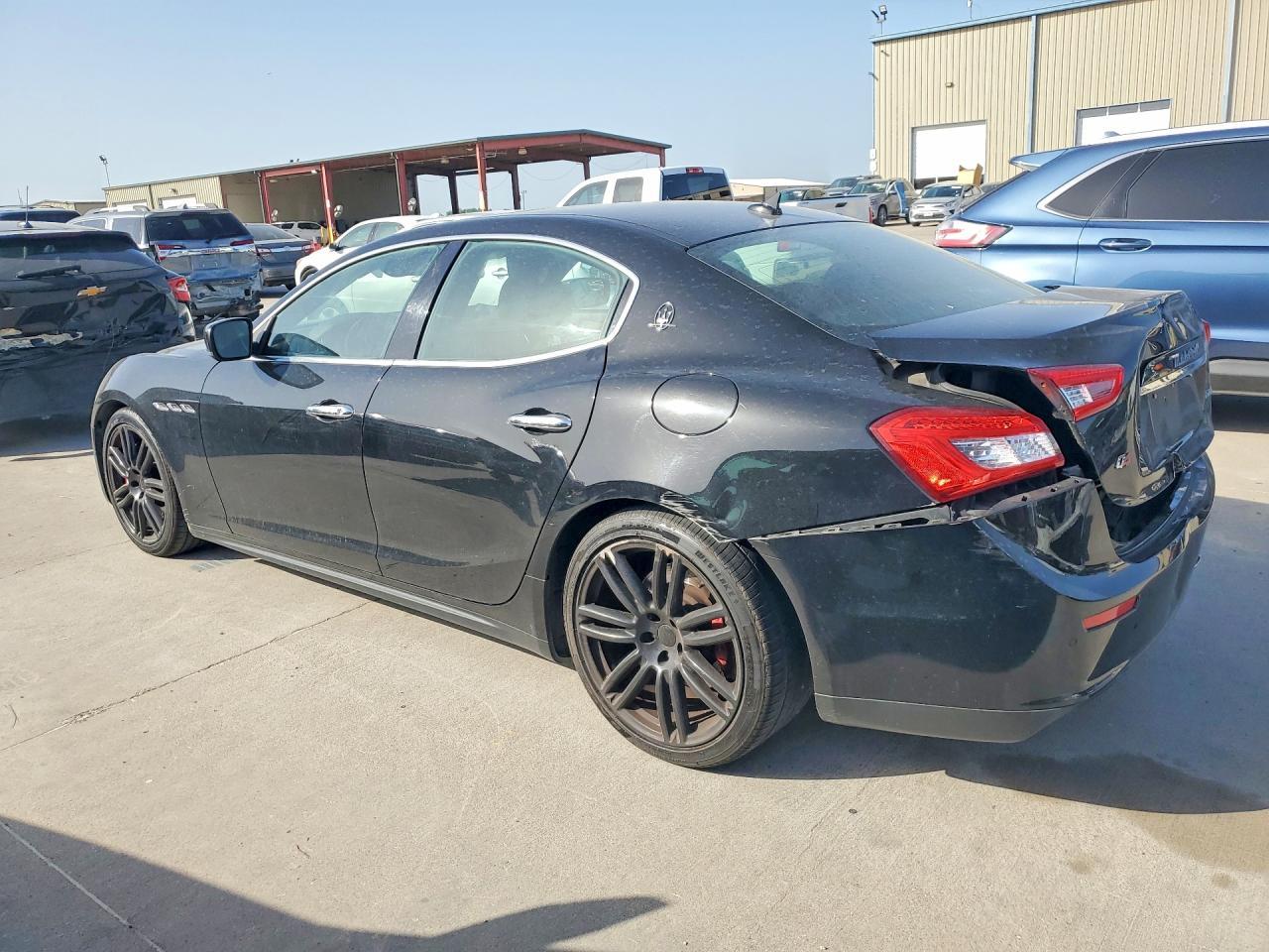 2015 Maserati Ghibli S - Фото 2