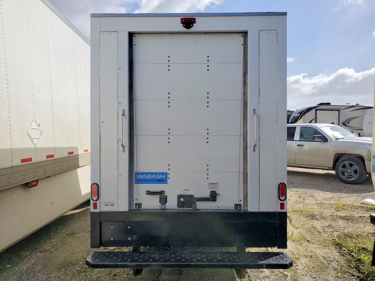 2023 Chevrolet Express G3500 - Фото 6