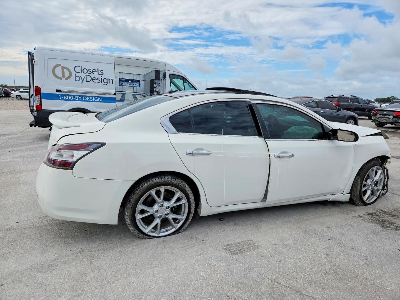 2012 Nissan Maxima 3.5 S - Image 3