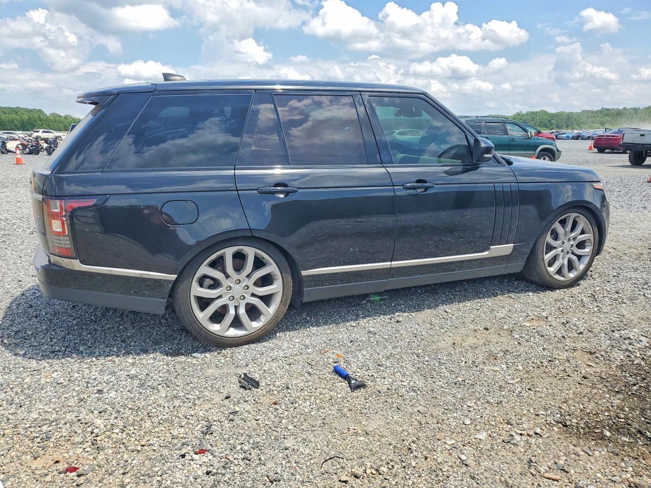 2017 Land Rover Range Rover Supercharged - Image 3