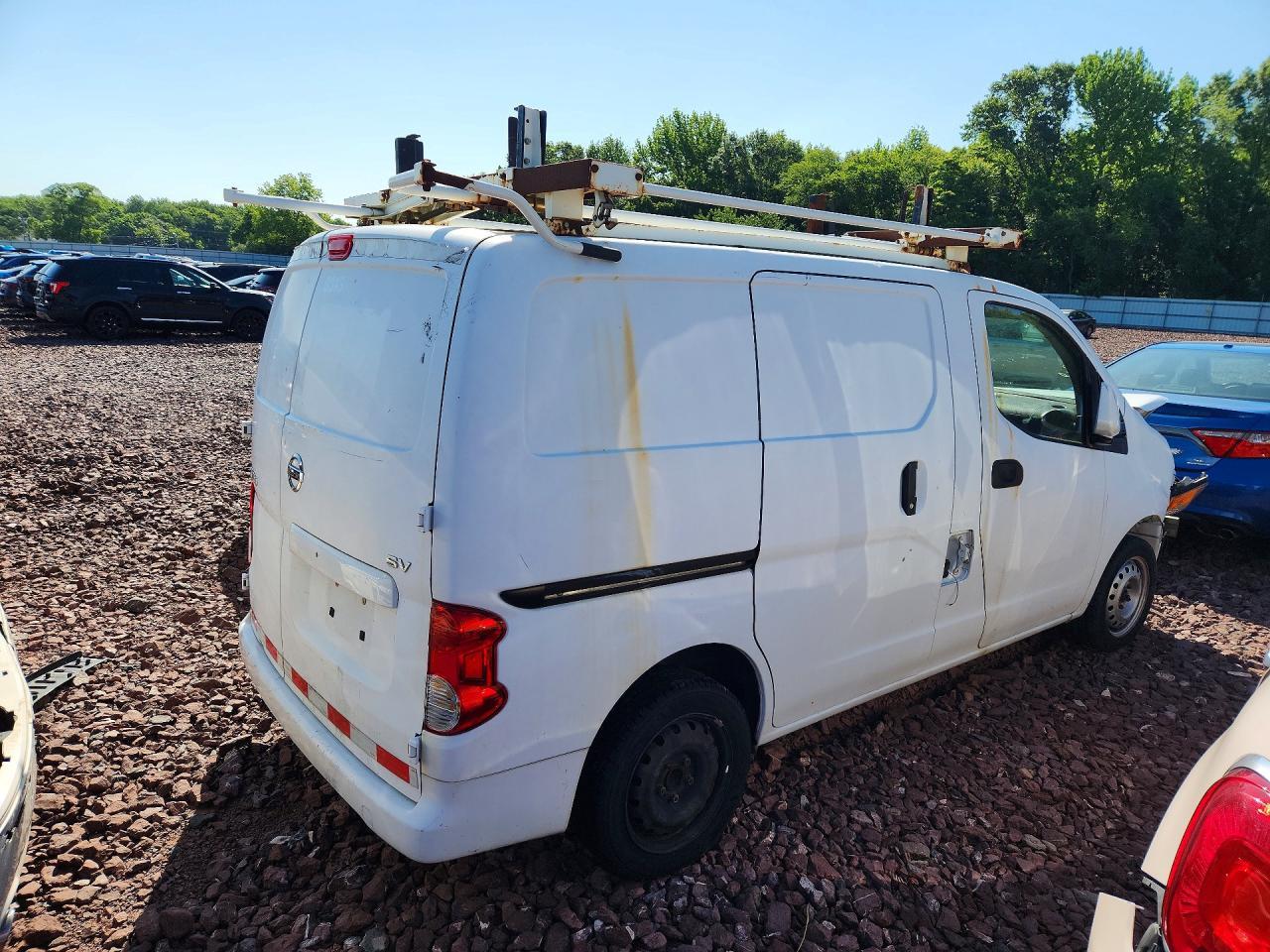 2017 Nissan Nv200 Utility / Service Van - Image 3