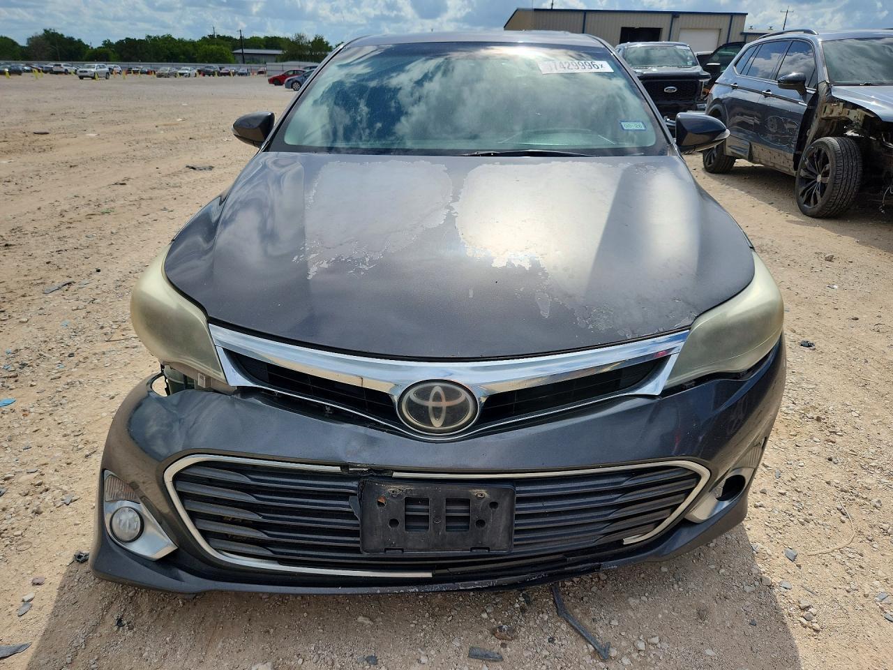 2014 Toyota Avalon Limited - Image 5