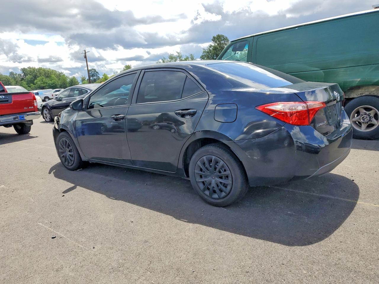 2017 Toyota Corolla - Image 2
