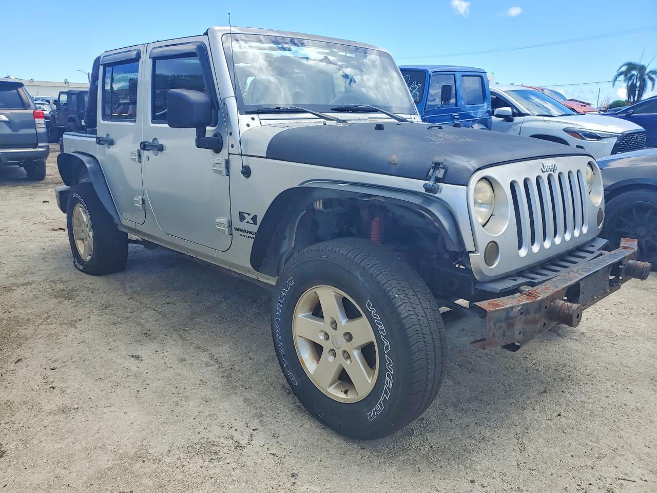 2007 Jeep Wrangler X - Image 4