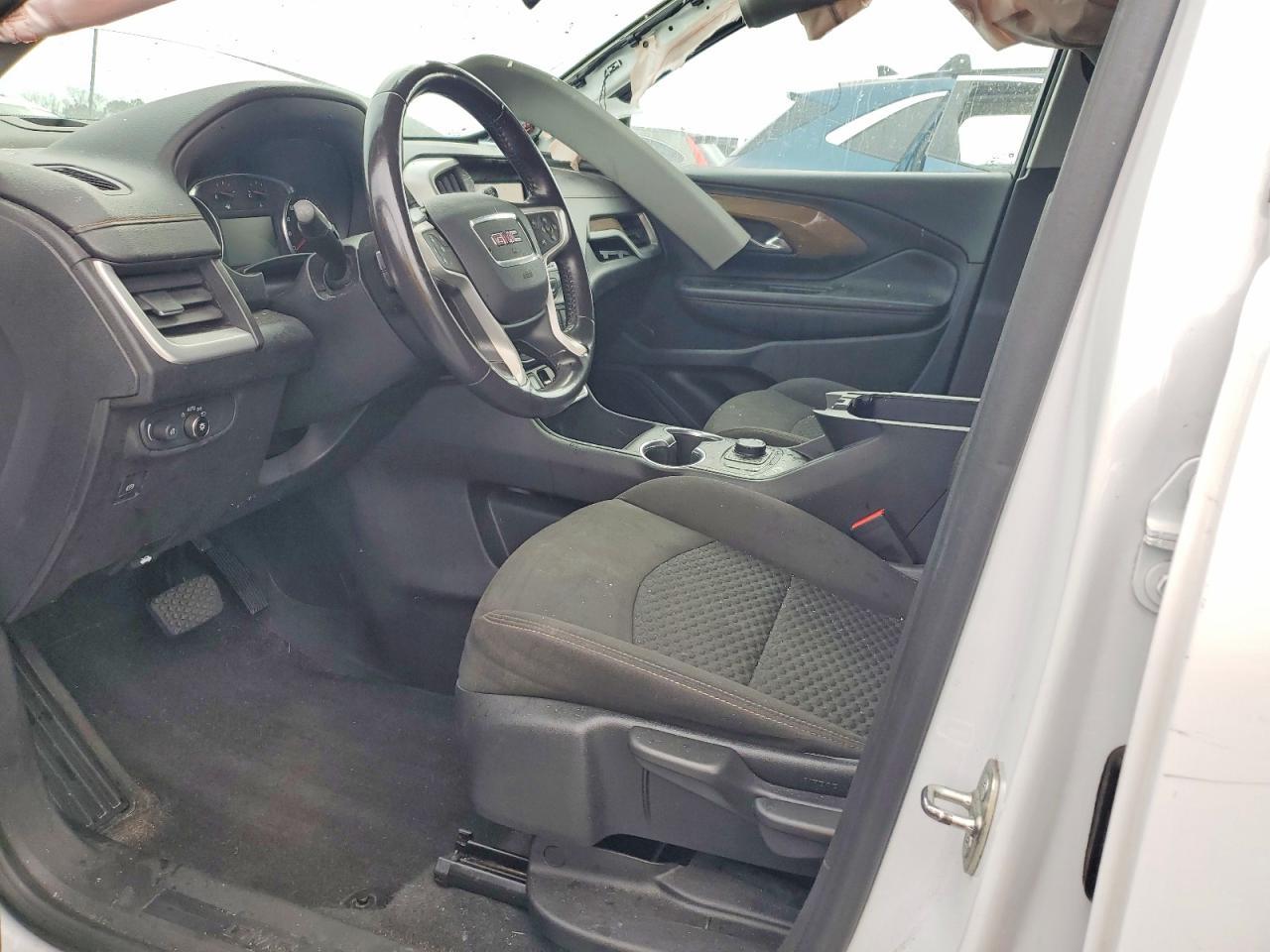 2020 GMC Terrain Sle - Фото 7